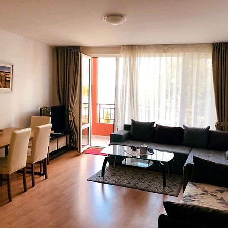 Beautiful Apartment Right By The Sea, Sveti Vlas Buitenkant foto