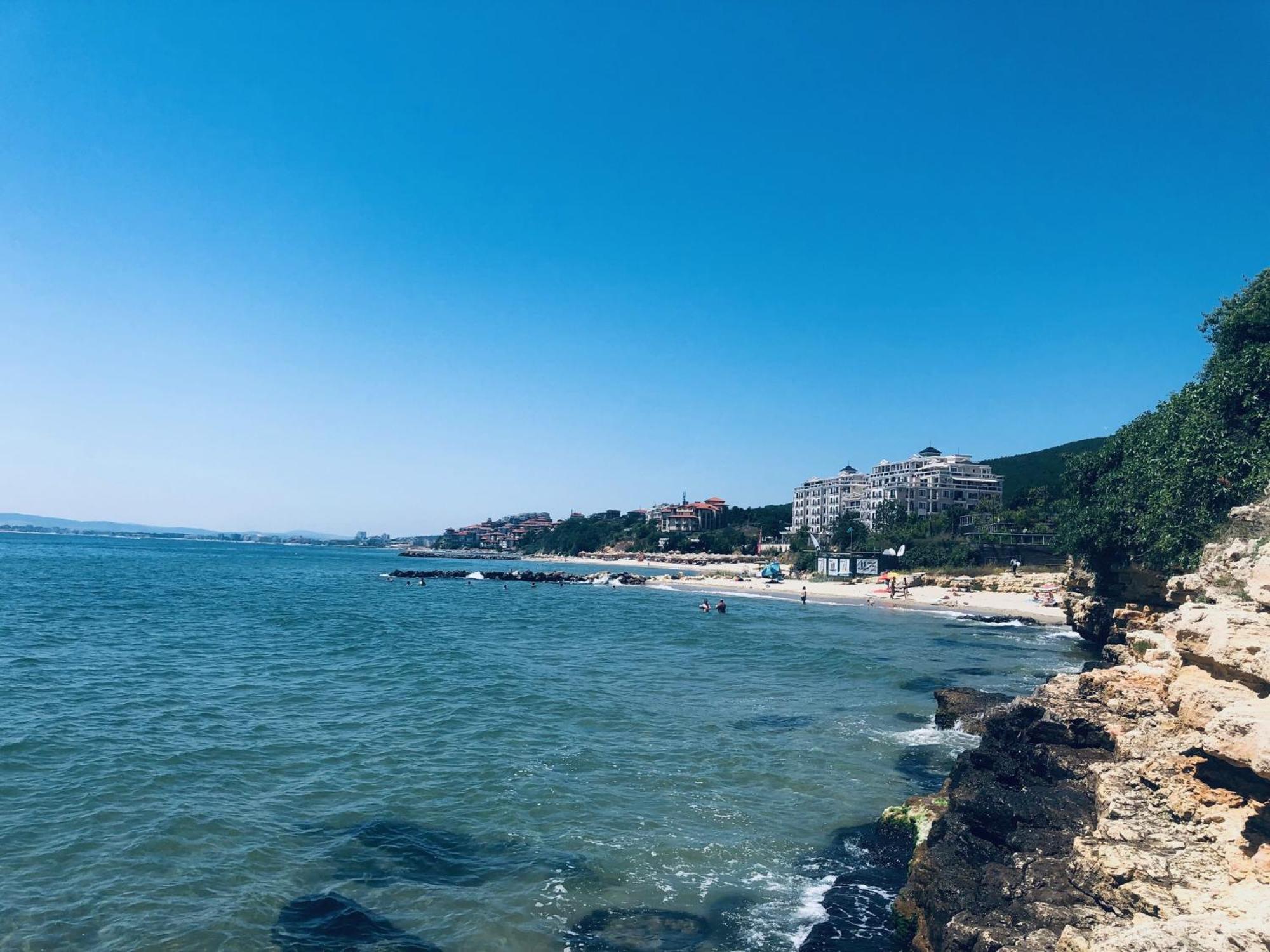 Beautiful Apartment Right By The Sea, Sveti Vlas Buitenkant foto